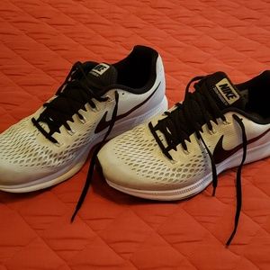 Nike Air Zoom Pegasus 34 Mens Running Shoes